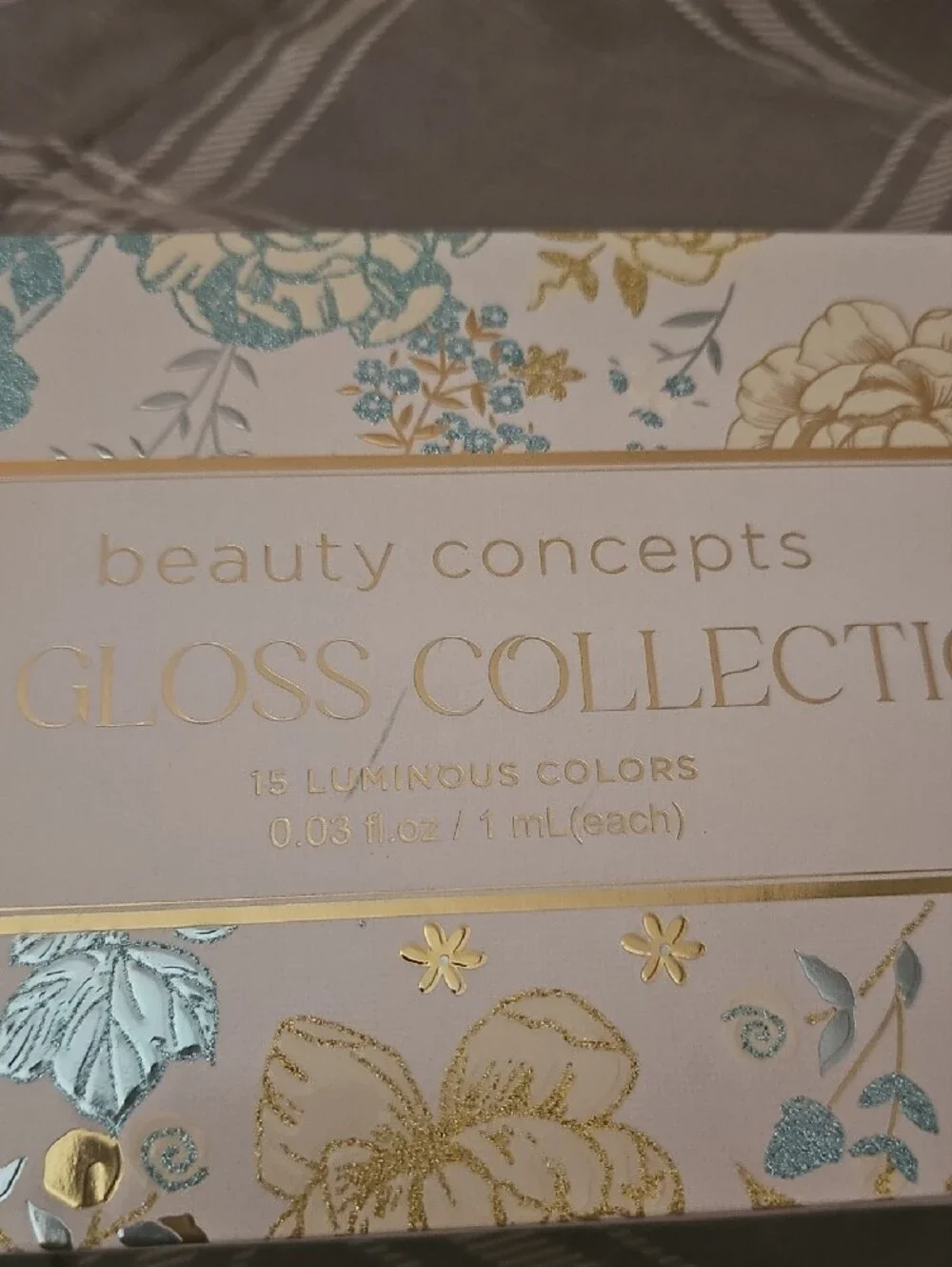 Beauty Concepts Lip Gloss Collection – 15 Luminous Shades (Cream & Gold Accents)